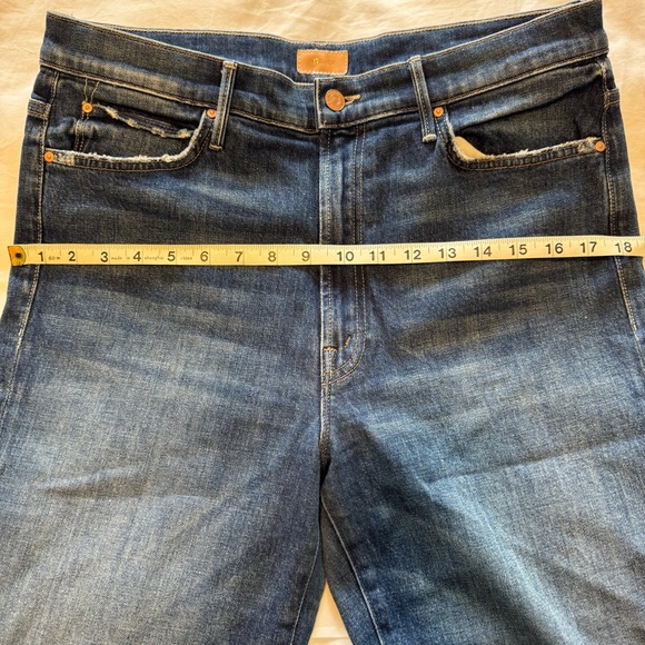 MOTHER The Swooner Jeans Size 32 - Picture 12 of 13